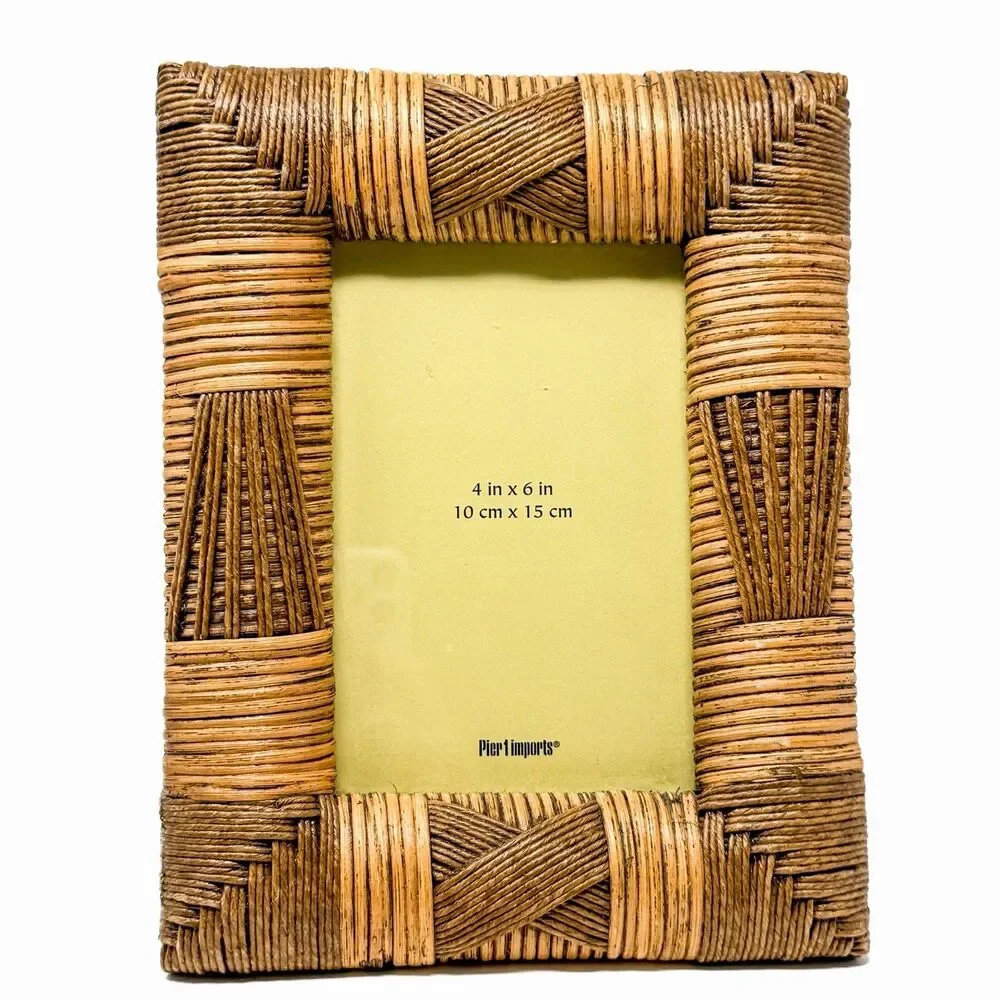 VTG Pier 1 Bamboo Rattan Picture Frame 4x6 Boho Tropical Woven Wood Decor